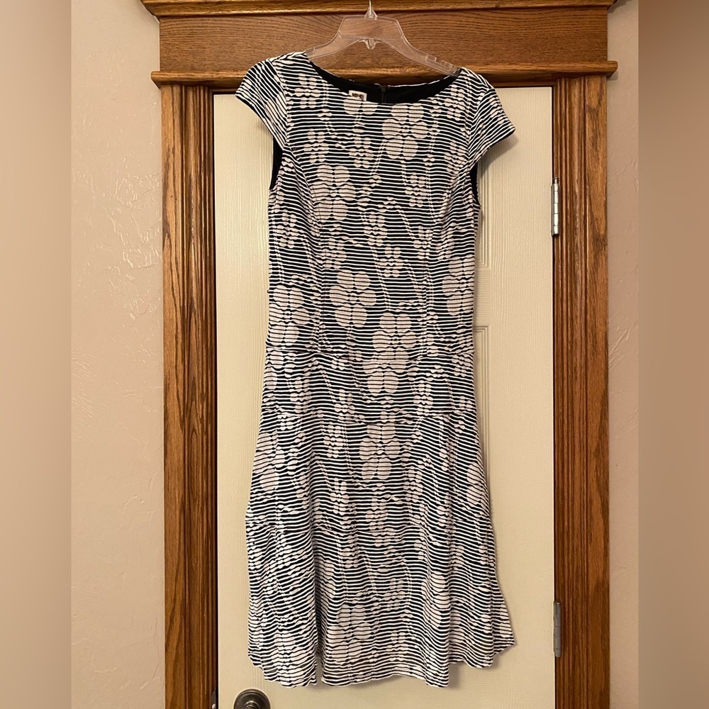 Anne Klein Womens Black & White Floral Print Dress Fit & Flare Sz 6 No Belt